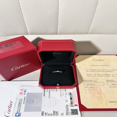 Cartier卡地亞 Etincelle系列 18K玫瑰金滿鑽婚戒戒指，49號
