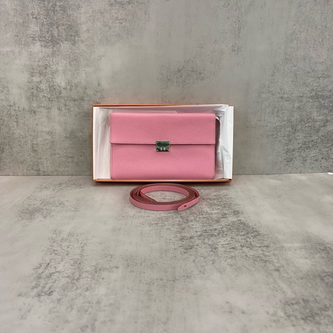 Hermes 爱马仕 clic16 银扣樱花粉