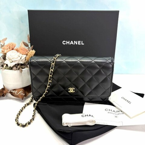 CHANEL WOC小羊皮黑金鏈帶包
