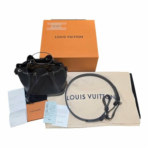 【美收精品】  LOUIS VUITTON 路易維登 黑色水紋壓紋水桶包附老花手提小包 6-243 【隔月月中將轉賣至日本 上架期限30天】
