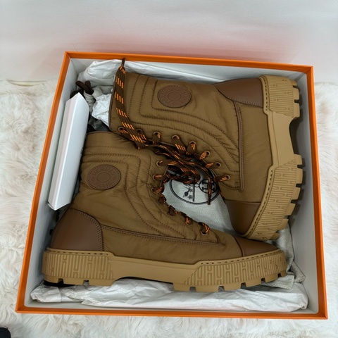 Hermes 愛馬仕 Fresh 卡其色羽絨及踝靴 38.5碼 全新