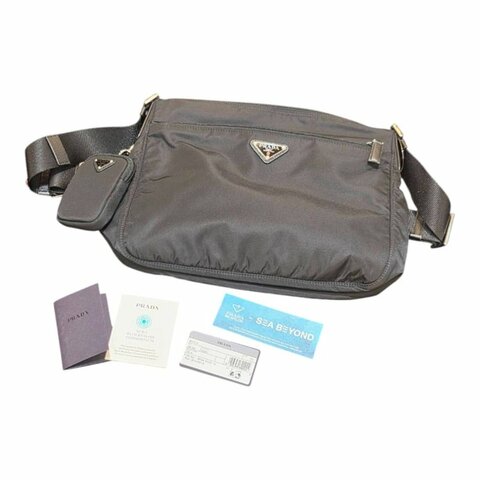 【美收精品】PRADA VELA 三角牌前拉袋設計黑色尼龍肩背包含小袋 (可拆卸) 5-755【隔月月中將轉賣至日本 上架期限30天】