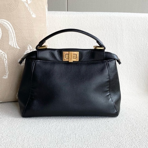 🌷裸包優惠！Fendi Peekaboo 手提包 黑金 小號