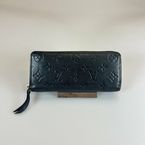 LV M60171 黑壓紋ㄇ拉長夾