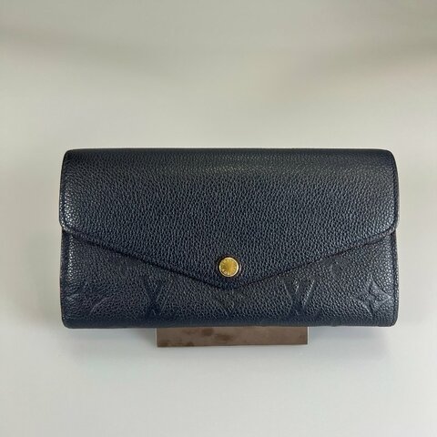 LV M62125  深藍壓紋信封長夾