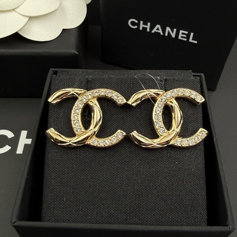 Chanel 香奈兒雙c帶鑽耳釘