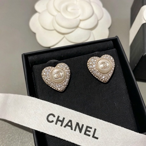 Chanel 香奈兒雙c愛心耳釘22b