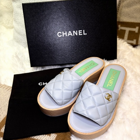 Chanel/ 菱格紋木底厚底涼拖鞋