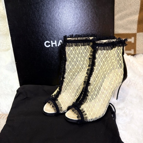 Chanel/ 鏤空蕾絲魚嘴網紗短靴