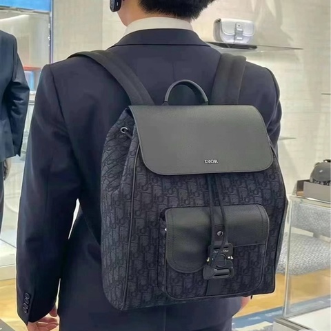 99新 Dior 迪奧 暗紋翻蓋馬鞍雙肩包 24年