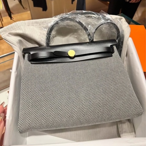 🐎Hermes愛馬仕｜Herbag 31熊貓配色金扣｜全新🆕