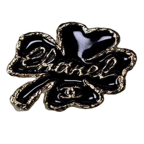 Chanel胸針