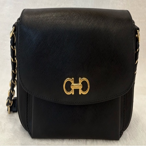 Salvatore Ferragamo GanciniSaffiano WOC/斜背包