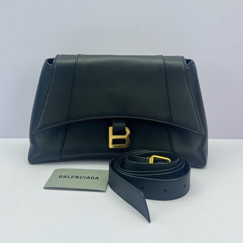 Balenciaga 巴黎世家 Downtown 黑色金扣小號，底寬30cm
