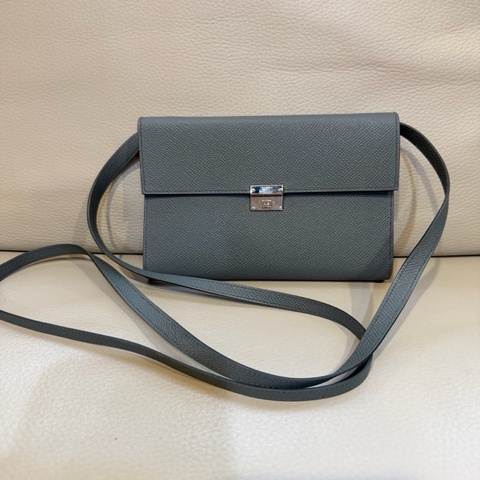 hermes 愛馬仕 積雨雲灰銀扣clic16 epsom皮 單肩包