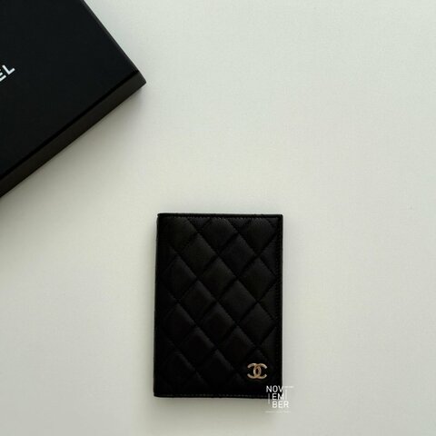 99新🆕 Chanel 香奈兒 護照夾 黑色金釦