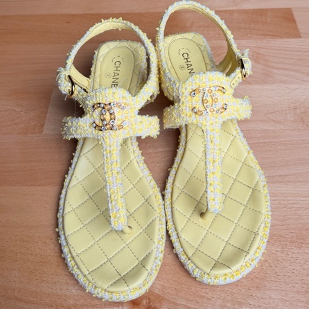 CHANEL 香奈兒 黃色 Tweed 編織 CC Logo 低跟涼鞋 37.5