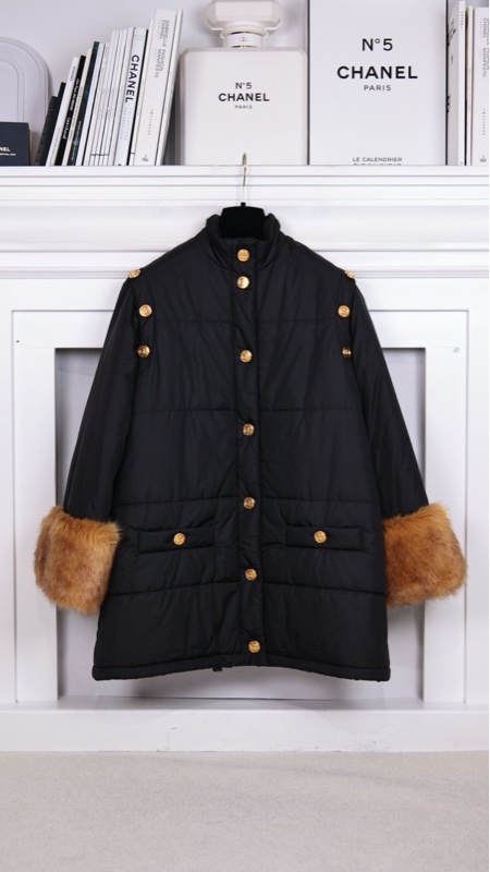 Gucci黑金扣毛毛袖口棉服袖子可拆卸