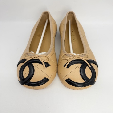 Chanel Cambon Beige 康鵬奶茶色 size 38
