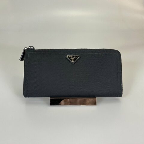 PRADA 黑尼龍L拉長夾
