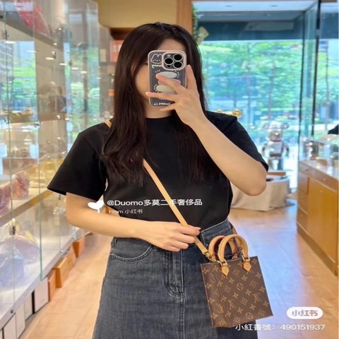 LV M69442經典 PETIT SAC PLAT系列帆布mini 琴譜包 手提 斜背包