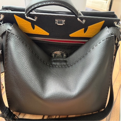 FENDI Peekaboo 怪獸眼睛