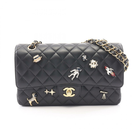 香奈兒 (CHANEL) Matelasse W 翻蓋太空圖示單背包 A01112 羊皮（綿羊皮）黑色二手女款