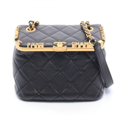香奈兒 (CHANEL) 絎縫鏈條斜挎包，羊皮材質，黑色，金色五金，二手女款