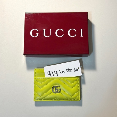 914intheair 精品代購『微瑕全新閒置』Gucci GG Marmont 果綠色 馬夢經典 GG logo 卡包/卡夾
