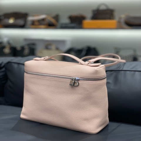 Loro Piana ExtraPocket L24.5銀扣 小牛皮 肉粉色雙肩豆腐包