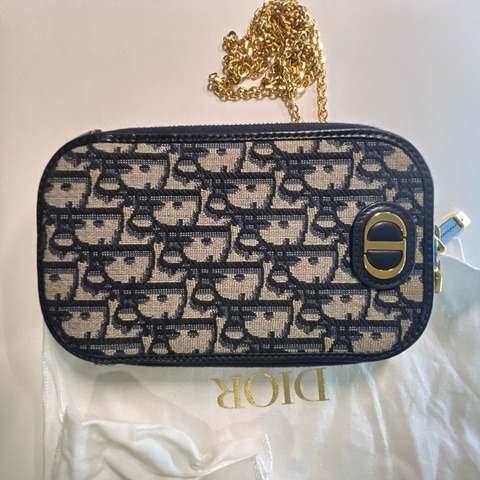 Dior Montaigne 手機包