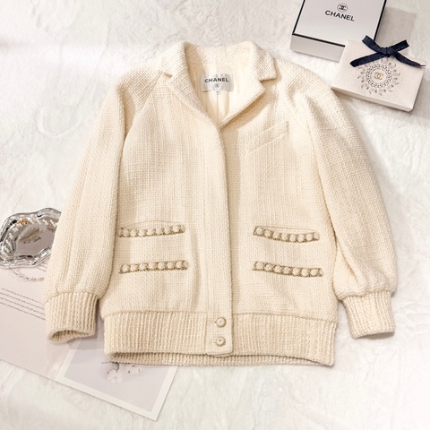 CHANEL 19B Tweed Jacket 米白西裝領金鏈口袋外套