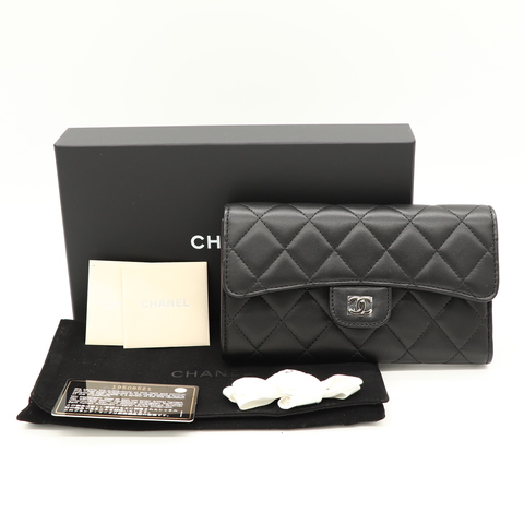 Chanel 香奈兒 黑色 羊皮 銀扣 經典菱格紋 翻蓋三折長夾 保卡款19開