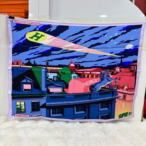 Hermes 愛馬仕 “午夜的福寶大道” 70x70方形絲巾 圍巾 方巾  全新
