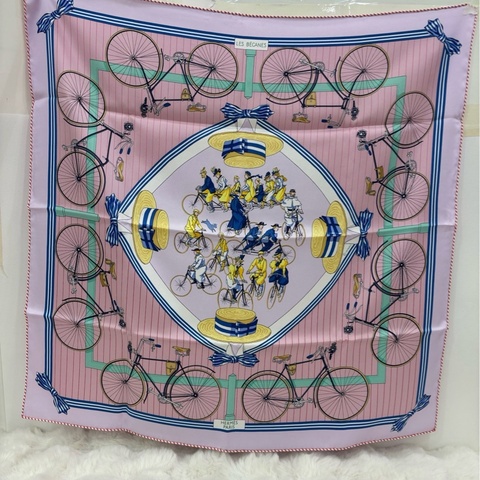Hermes 愛馬仕 自行車圖案真絲絲巾 70*70cm 全新