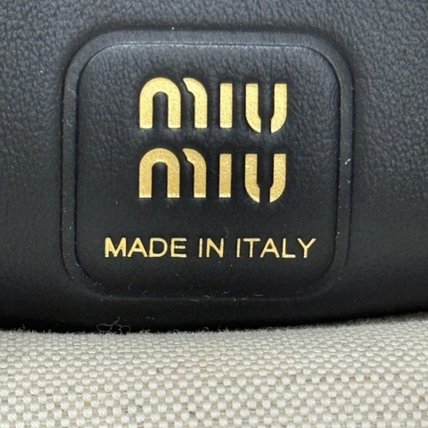 Miu Miu Ivy 皮革手袋