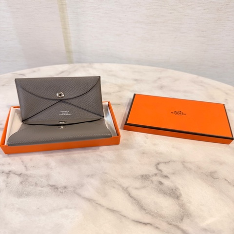Hermes 大象灰 epsom calvi duo 短卡夾