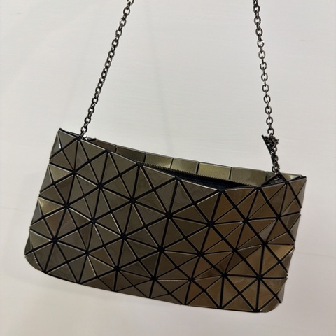 三宅ㄧ生 issey miyake 4x8 斜跨包 斜背包 鏈袋包 外出 拉鍊包