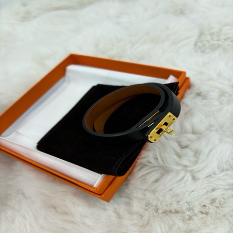 Hermes/愛馬仕 黑金mini Kelly雙圈手鐲 Z刻 尺寸：T2