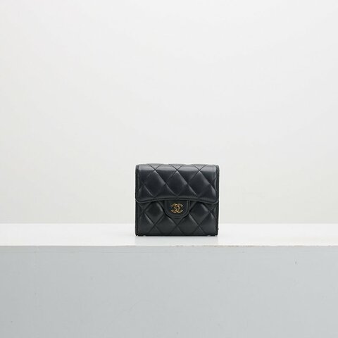 Chanel CF三折短夾 黑金羊/ 芯片款