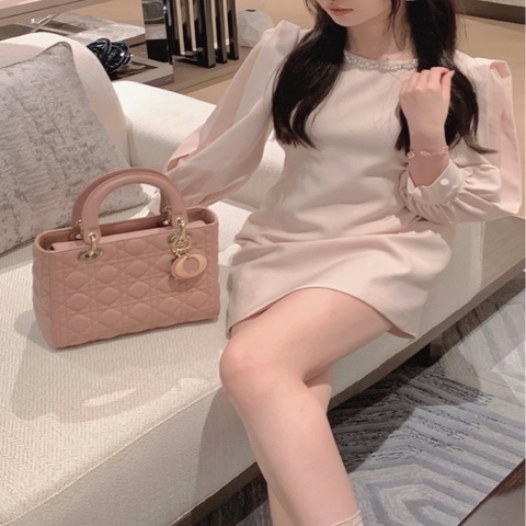 97💕 Dior/迪奧 五格戴妃 磨砂裸粉