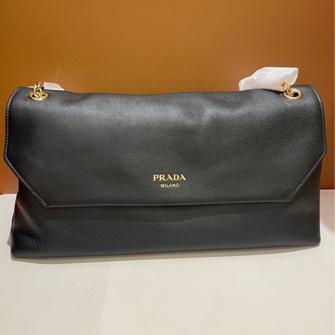 未使用 普拉達 Prada  女款 單肩包 黑色