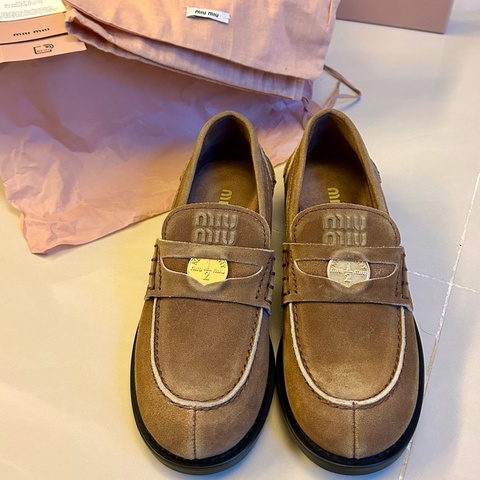 Miu Miu 金幣樂福鞋 皮鞋 麂皮 經典 美拉德 學院風