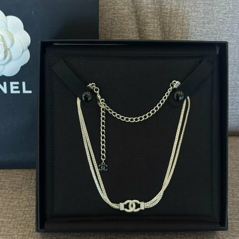 *SHIHNA名牌精品*CHANEL 銀色五花 雙C 蛇骨項鍊 / 短頸鍊