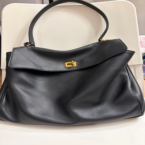 Balenciaga Rodeo 中號