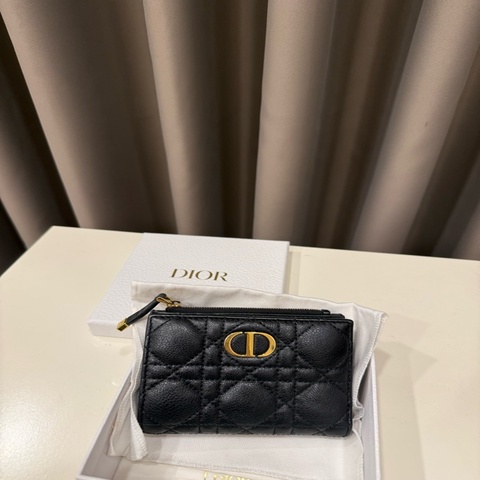 Dior迪奧 Dahlia經典菱格紋小牛皮對開式短夾（黑金）