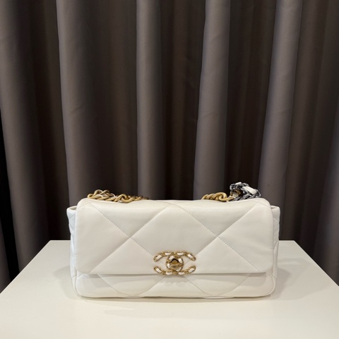 (極新美包）Chanel香奈兒19bag 白金晶片款小號
