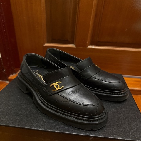 CHANEL 厚底樂福鞋