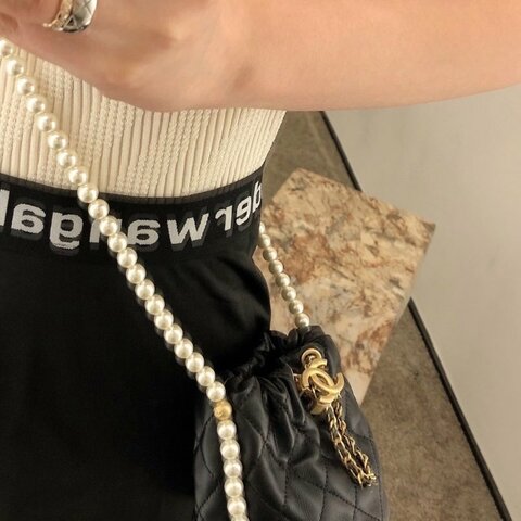 Chanel 黑金珍珠 鏈條包 Mini水桶 11*11.5*11cm 98新配件盒子 塵袋