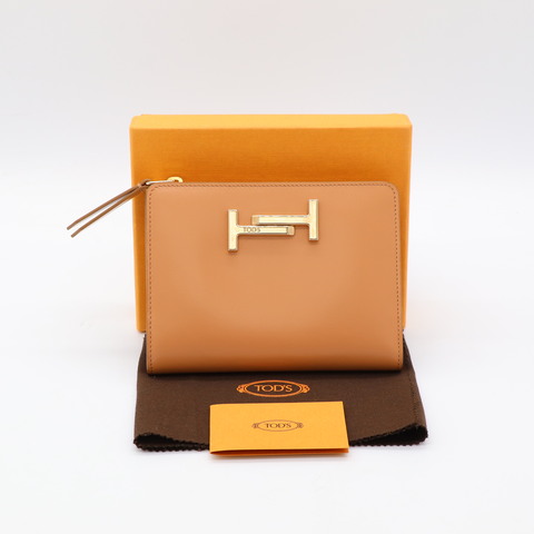 Tod's Timeless 奶茶色 牛皮 兩折 短夾 錢包